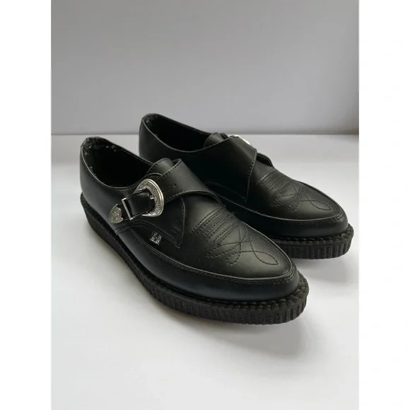 TUK Black TukSkin Pointed Buckle Creeper Platform Women’s Size 9 Men’s Size 7 - Picture 2 of 7